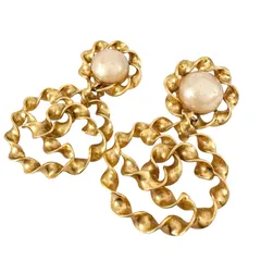 CHANEL シャネル ココマーク イヤリング フェイクパール/メッキ ゴールド【中古】 レディース