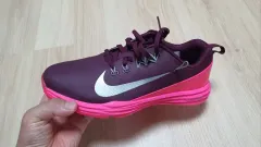 ルナ コマンド ゴルフシューズ 255