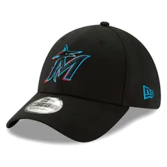 ニューエラ メンズ アクセサリー 帽子 Mens New Era Black Miami Marlins 2019 Team Classic 39THIRTY Flex Hat Black ブラック