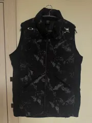 (The First 先着順)オークリー スカル トランスフォーム ダウン