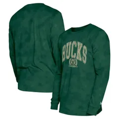 ニューエラ レディース アウター パーカー・スウェット Tシャツ Unisex New Era Hunter Green Milwaukee Bucks Oversized Essentials Enzyme Wash Long Sleeve TShirt H