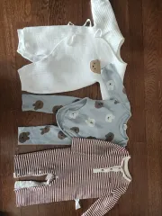 赤ちゃん ボディスーツ/インナー 3枚セット