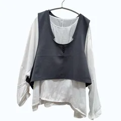 白シャツ ブラウス グレーのベストとセット 重ね着 白 グレー ゆったり感 春物 21GP15990066