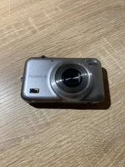 フジフィルム FUJIFILM ファインピクス JX200 シルバー ヨドバシ.com - 富士フイルム FUJIFILM FinePix JX200 [シルバー] 通販