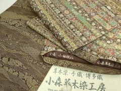 薄茶 江戸古代更紗 小紋 鬼しぼ縮緬 着尺 反物 - メルカリ