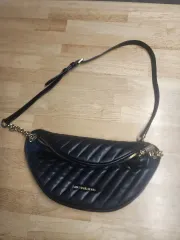 マイケルコース ショルダーバッグ 30x15cm (擦れあり)