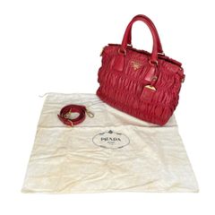 あんしん鑑定済　PRADA ハンドバッグ 2WAY （ギャランティカード有り） プラダ ハンドバッグ 2way ギャザー ロゴ ナイロン ピンク 白タグ