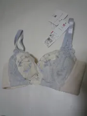 新品タグ付き  ワコール ラゼ　ブラジャー  C65 花柄モチーフレースデザインブラ