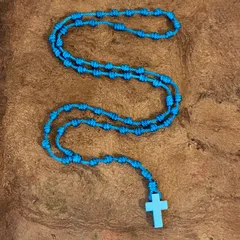 紐ロザリオネックレス《ブルー・木製十字架》ハンドメイド　お守り 十字架 ペンダント メキシカンロザリオ クロス