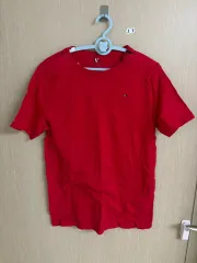 Tommy Hilfiger 赤 半袖 Tシャツ キッズ XL