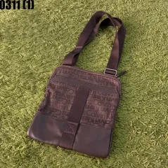 Calvin Klein ブラウン ロゴ クロスバック バッグ