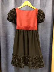 M29　子供服　キャサリンコテージ　ワンピース　袖、裾まわり薔薇モチーフ　セレモニー、発表会などに