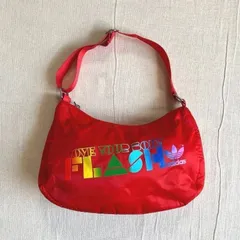 00s　archive　アーカイブ小物　old adidas　オールドアディダス　ワンハンドルバッグ　ハーフムーン型調　レインボープリント　LOVE YOUR BODY FLASH　トレフォイルロゴ　光沢レッド　平成ギャル　Y2K　one handle bag