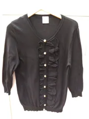 M17　レッドヴァレンティノ　RED　VALENTINO　ブラック　綿100％　トップス　ゴールドボタン　フリル　便利カーデのサムネイル