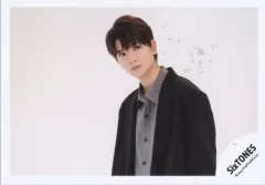 【中古】生写真(STARTO) SixTONES/高地優吾/横型・上半身/「YOUNG OLD」グッズオフショット/公式生写真