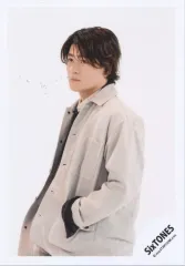 【中古】生写真(STARTO) SixTONES/森本慎太郎/上半身/「YOUNG OLD」グッズオフショット/公式生写真