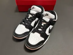 280 NIKE ウィメンズ ダンク ロー ツイスト ブラック アンド 白