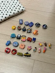 様々なキャラクター ジビッツ セット クロックス ジビッツ