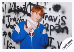 【中古】生写真(STARTO) Travis Japan/松倉海斗/横型・上半身/「Travis Japan Concert Tour 2025 VIIsual」グッズオフショット/公式生写真