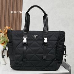 新品未使用 PRADA ブラック ナイロン ハンドバッグノベルティ - メルカリ