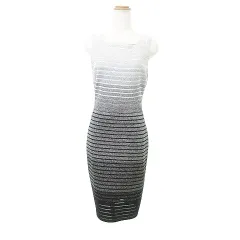 セントジョン ST.JOHN 美品 タグ付き ノースリーブ ニット ラメ ワンピース タイト グラデーション ボーダー 2 約Mサイズ 銀色 シルバーカラー グレーのサムネイル