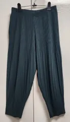 ダークグリーン（プリーツ）レディースパンツ（77）