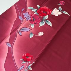 赤×ライトベージュ＆オレンジ　大きな花柄　スペイン製コチーボ　ポリエステル生地 赤×ライトベージュ＆オレンジ 大きな花柄 スペイン製コチーボ