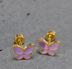 BTSカラー   ステンレス製🦋ピアス
