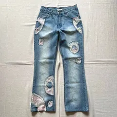 希少　00s　archive　アーカイブ　花柄レース装飾　ドーナツ型ダメージ加工　グラデーション　ブルー　再構築　フレアシルエットデニム　ブーツカット　ジーンズ　ジッパーフライ　W28　Y2K　フェアリーグランジ　flower lace flare denim