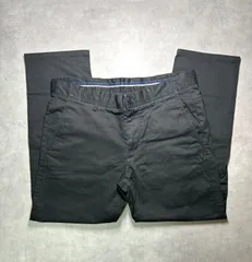 ZARA MAN ザラマン チノパン スキニー スリム ストレッチ パンツ 黒 ブラック EUR42 USA32 コットン ワーク カジュアル 美シルエット 万能 ボトムス 伸縮性 抜群 定番 人気 zaramen メンズ ズボン センタープレスなし 無地