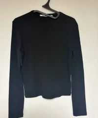 ブラックアップ ベーシック ラウンド 長袖Tシャツ m