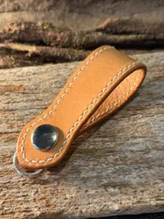 栃木レザー サドルレザー ループキーホルダー｜手縫い 本革 ナチュラル 経年変化