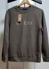 GUESS（ゲス）スウェット (サイズ M)