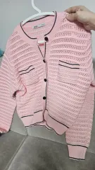 ピンクカーディガン外