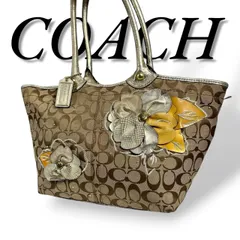 COACH　コーチ　F16276　美品　トートバッグ　キャンバス　カーキ×ゴールド　アップリケ　花柄　シグネチャー　474