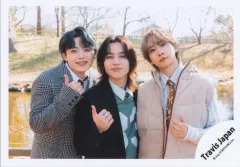 【中古】生写真(STARTO) Travis Japan/吉澤閑也・松田元太・中村海人/横型・上半身/シングル「Say I do / Tokyo Crazy Night」MV＆ジャケ写オフショット/公式生写真