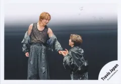 【中古】生写真(STARTO) Travis Japan/中村海人・宮近海斗/横型・膝上/シングル「Say I do / Tokyo Crazy Night」MV＆ジャケ写オフショット/公式生写真