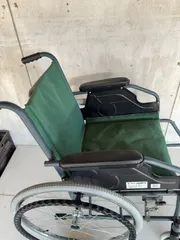 幸和製作所 BM01 スチール製車いす グリーン BM01　b066のサムネイル