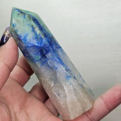 エンジェルフェザー　in フローライト　ポイント　　　　　　　タワー　虹入り エンジェルフェザー in フローライト ポイント タワー 虹入り - メルカリ
