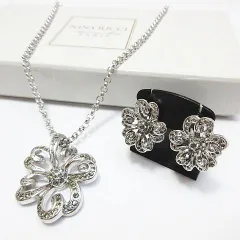 NINA RICCI ニナリッチ ロングネックレス＆イヤリング セット フラワーモチーフ ラインストーン シルバーカラー アクセサリー レディース 箱付き レトロ 保管品 E711LF