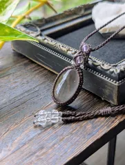 ☆小さめ☆水晶・クリスタル☆マクラメ編みネックレス 563・マクラメネックレス