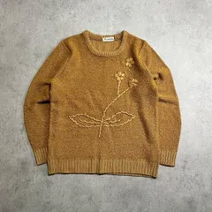 フラワーニット 長袖 ブラウン 花柄刺繍 ビーズ装飾 カジュアル