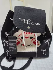 黒色ニット バックパック