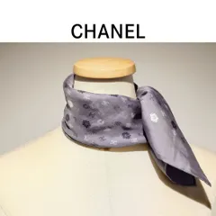 CHANEL シャネル ミニ スカーフ ロゴ ココマーク フラワー シルク100% シルバー グレーのサムネイル