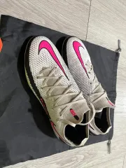 (ボスニア産) NIKE ファントムGT エリート FG 255 サッカーシューズ