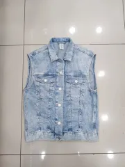 レディース 女の子 デニム ベスト 中古 バスト45cm 総丈53cm ショルダー直線38cm キッズ