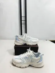 ニューバランス 530 ホワイト スターライト 220