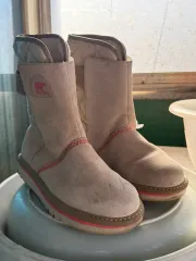 新商品 SOREL(ソレル) スウェード ショート ブーツ ベージュ