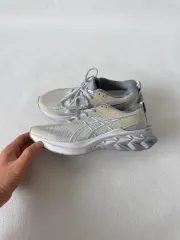 245 アシックス asics NOVARUN BLAST 2 ランニングシューズ