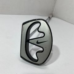 Nike パター シルバーと青 - メルカリ